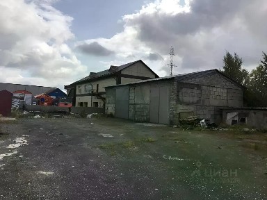 Ханты-Мансийский АО, Сургут, ул. Рационализаторов, 27
