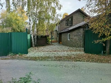 Сдается 2-этажный коттедж, 160 м²