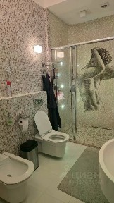 Продается многокомнатная квартира, 320 м²