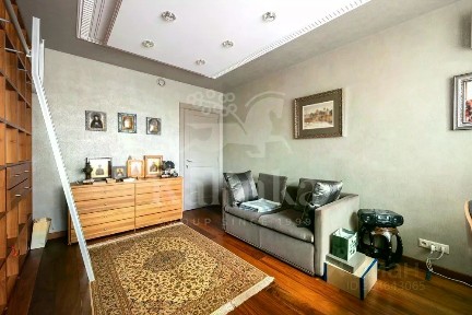 Продается многокомнатная квартира, 251,2 м²