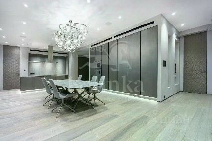 Продаются многокомнатные апартаменты, 400 м²