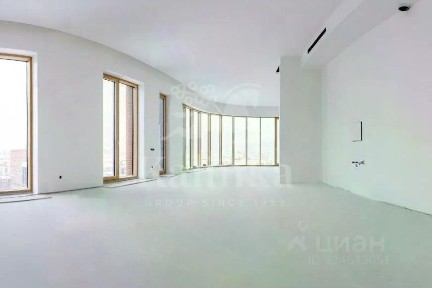 Продается многокомнатная квартира, 321,7 м²