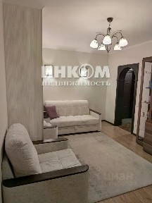 Продается 4-комн. квартира, 92,9 м²