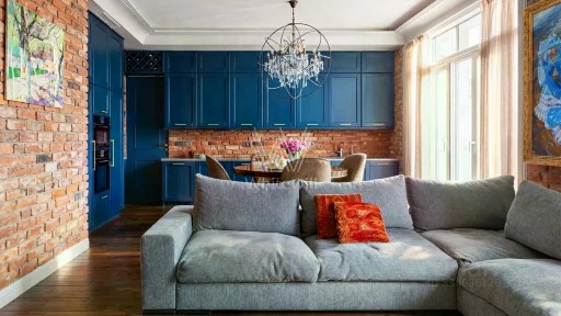 Продаются 4-комн. апартаменты, 130 м²