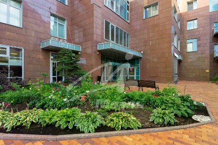 Продается 3-комн. квартира, 120 м²