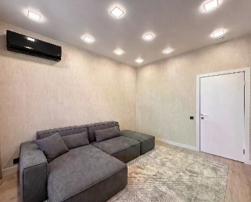 Продаются 3-комн. апартаменты, 98,2 м²