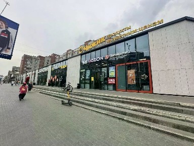 Продается торговая площадь, 90 м²