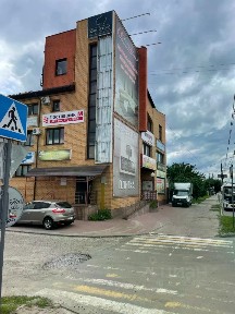 Сдается торговая площадь, 240 м²