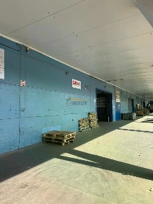 Сдается склад, 1 300 м²
