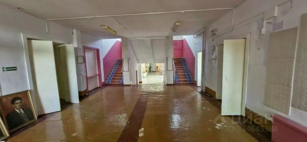 Продается здание, 1 826,5 м²