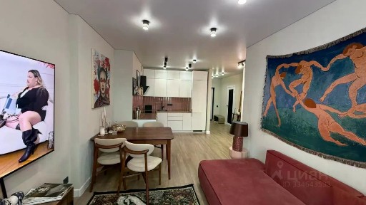 Продается 2-комн. квартира, 55 м²