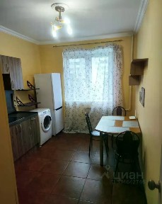 Сдается 2-комн. квартира, 65 м²