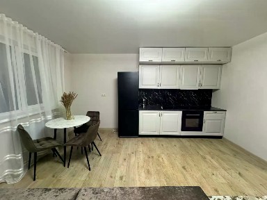 Сдается 2-этажный дом, 75 м²
