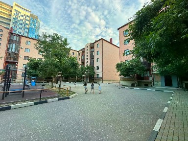 Продается 1-комн. квартира, 43 м²