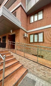 Продается 5-комн. квартира, 160 м²