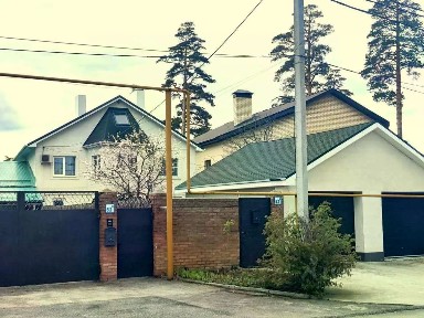 Сдается 2-этажный коттедж, 270 м²