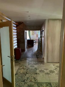 Сдается 3-этажный дом, 381 м²