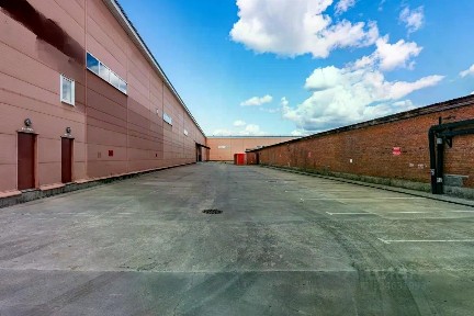 Сдается помещение свободного назначения, 1 796 м²