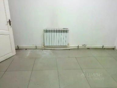 Продается торговая площадь, 848 м²