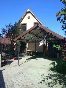 Сдается 2-этажный дом, 100 м²