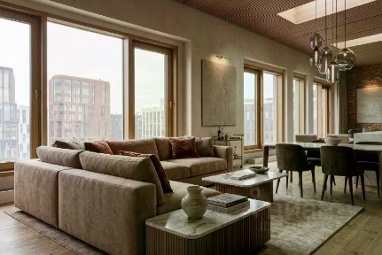 Сдается 4-комн. квартира, 300 м²