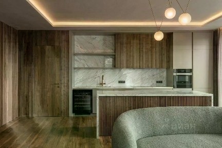 Сдается 5-комн. квартира, 178 м²