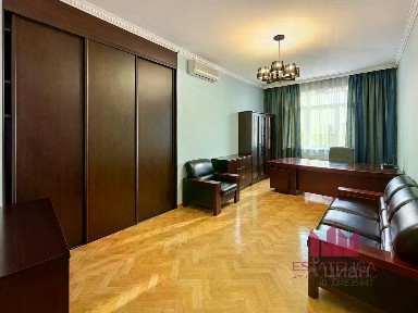 Сдается многокомнатная квартира, 410 м²