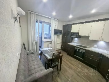 Сдается 1-комн. квартира, 54 м²