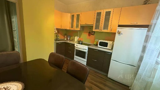 Сдается 2-комн. квартира, 54 м²