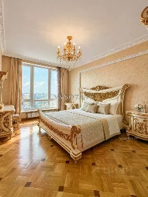 Сдается 3-комн. квартира, 130 м²