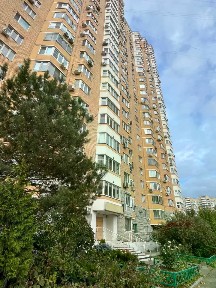 Продается 3-комн. квартира, 132,8 м²