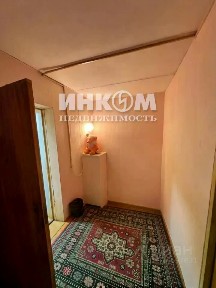 Продается 1/2 квартиры, 60,7/40/6 м²