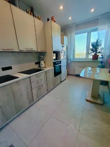 Продается 2-комн. квартира, 58 м²