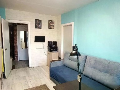 Продается 2-комн. квартира, 42 м²
