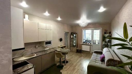 Продается 1-комн. квартира, 43,7 м²