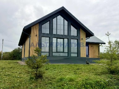 Продается 1-этажный дом, 130 м²