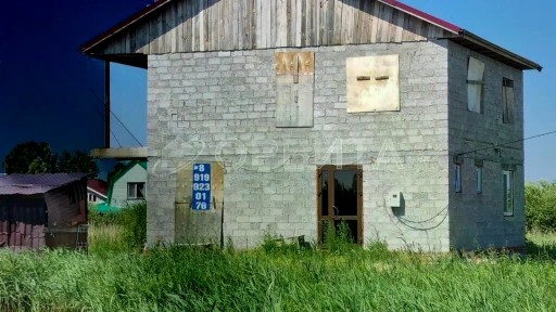 Продается дом, 180 м²