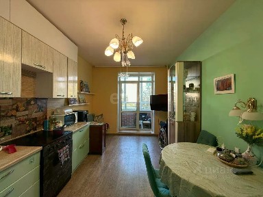 Сдается 3-комн. квартира, 82 м²