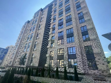 Продается 4-комн. квартира, 122,8 м²