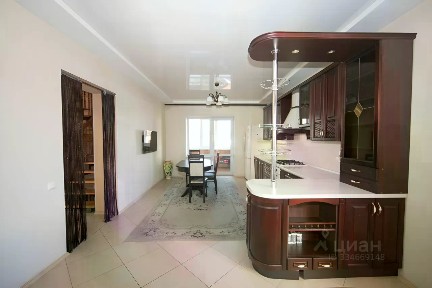 Продается 3-этажный коттедж, 222 м²