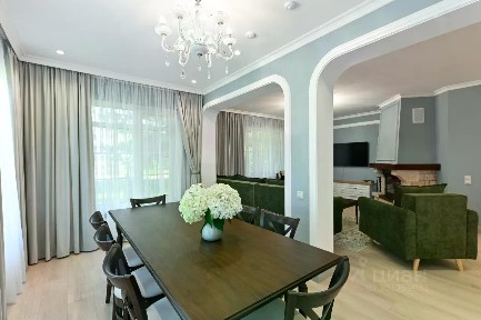 Сдается 2-этажный дом, 128 м²