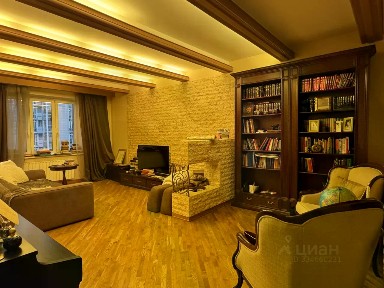 Продается 3-комн. квартира, 131,2 м²