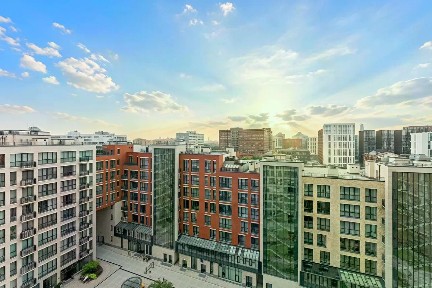 Продается 4-комн. квартира, 186 м²