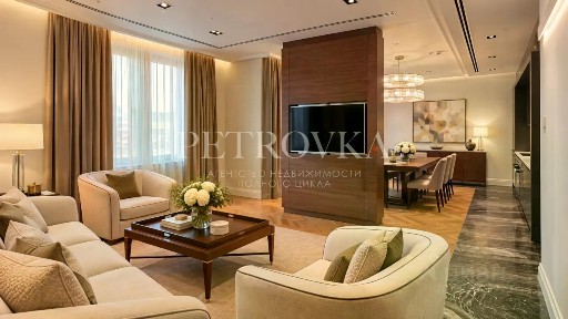 Продаются 2-комн. апартаменты, 127 м²