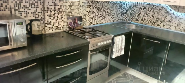 Продается 3-комн. квартира, 63 м²