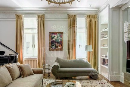 Продается 5-комн. квартира, 231,3 м²