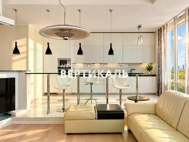 Продается 3-комн. квартира, 125 м²