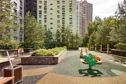 Москва, СЗАО, р-н Хорошево-Мневники, ул. Народного Ополчения, 3