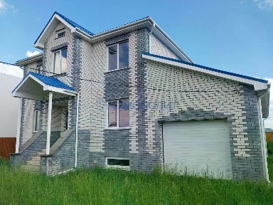 Продается 3-этажный коттедж, 287 м²