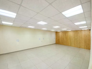 Сдается торговая площадь, 367 м²